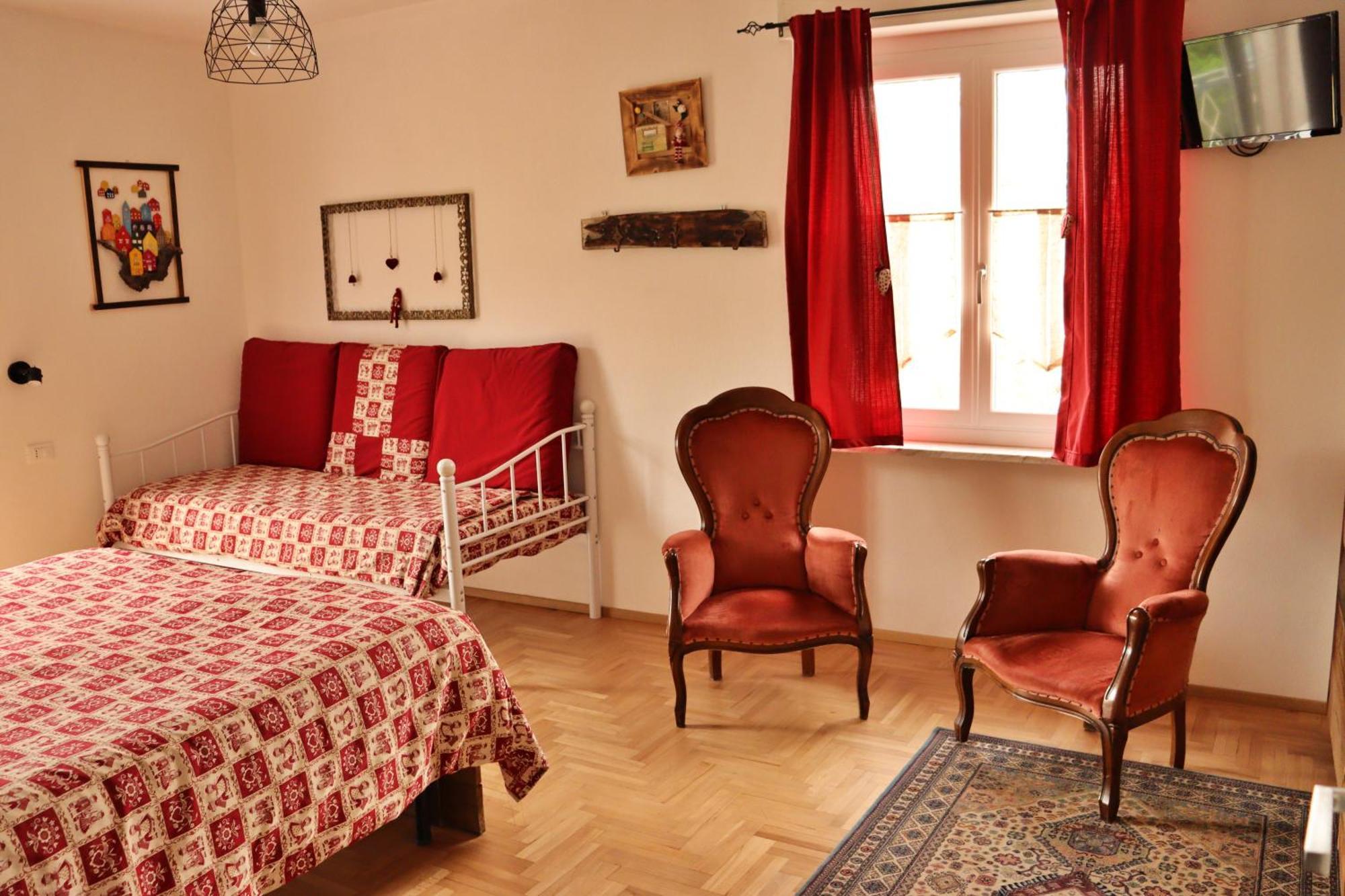 Lo Barbaboc Aparthotel Charvensod Exterior foto